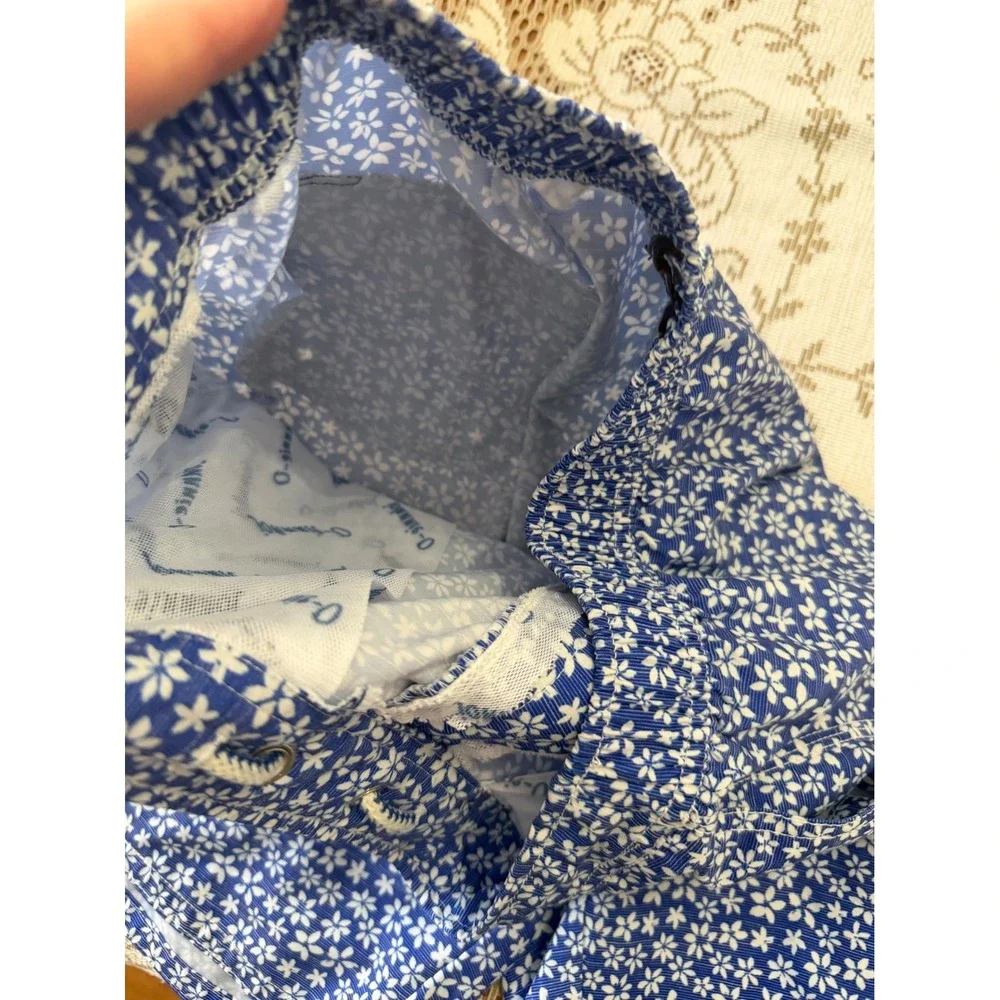 Johnnie-O Mens LOT Blue White Floral Swim Trunks Mesh Liner Size Medium